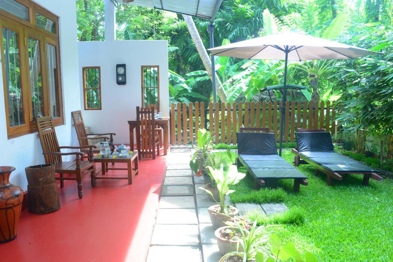 Gold Sand Resort Bentota Exterior foto